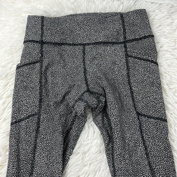 Lululemon Tight Stuff Tight II Chakra Print Alpine White Black - Picture 3 of 7
